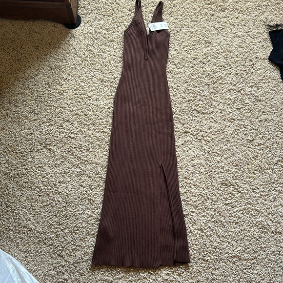 A&F Keyhole Midi Sweater Dress (Brown) XSP - Picture 1 of 7